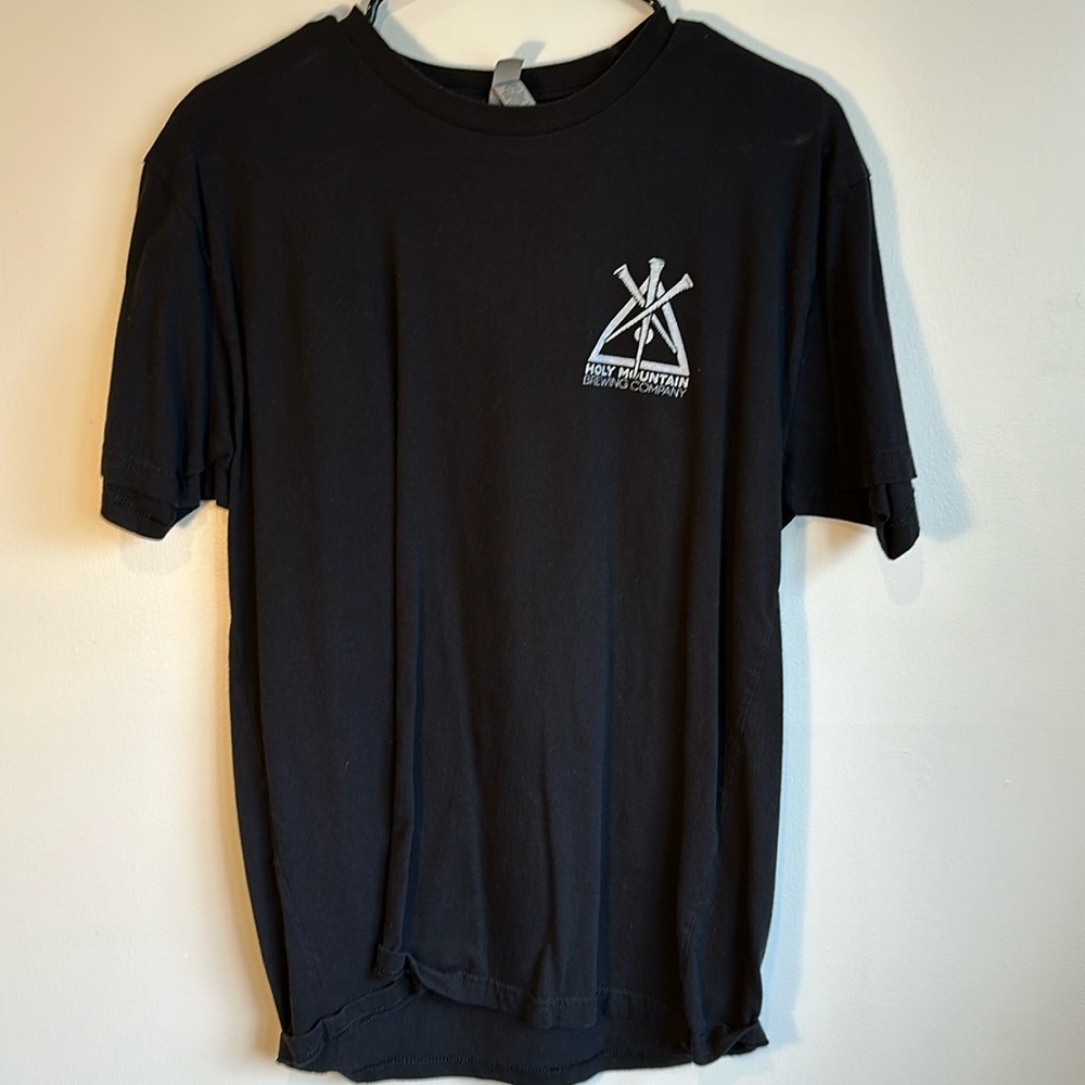Holy Mountain Brewery | Men’s Tee | Large | Black
